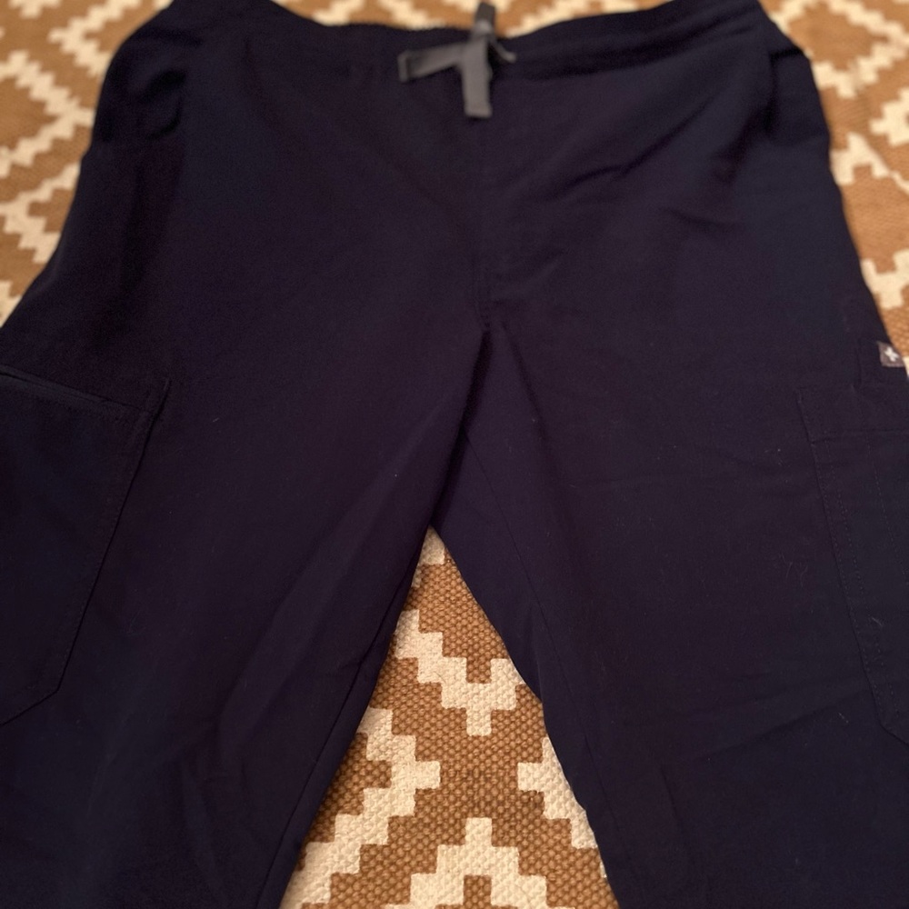Figs Navy Yola